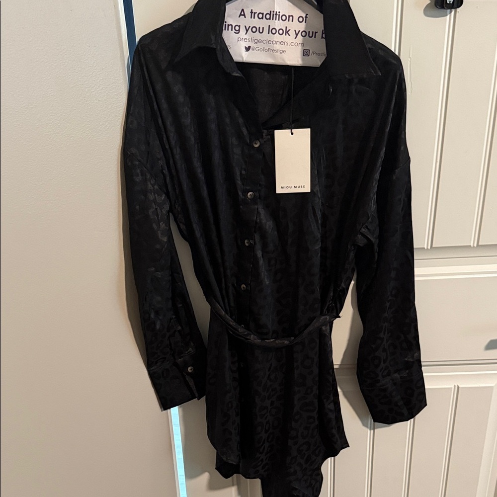 Elegant Black Long Sleeve Dress